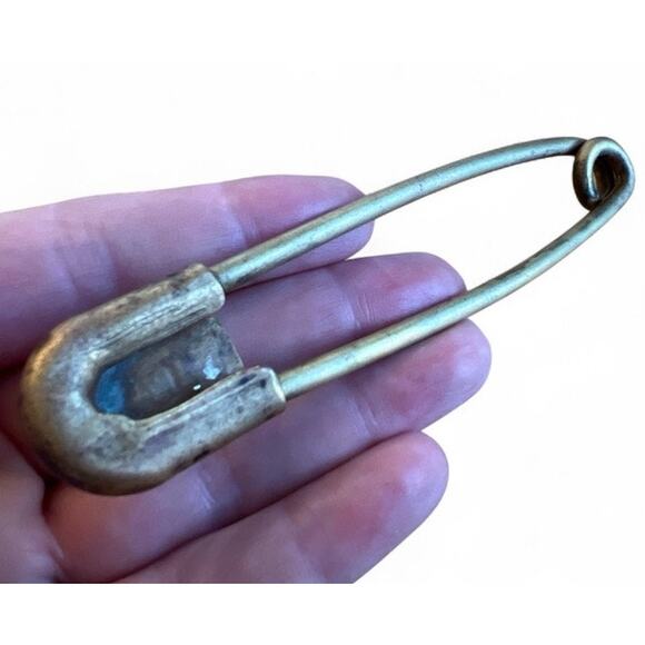 VTG Brass Military Laundry Blanket Pin Key Tag Heavy Duty 901 Historic Nostalgia - Picture 4 of 4